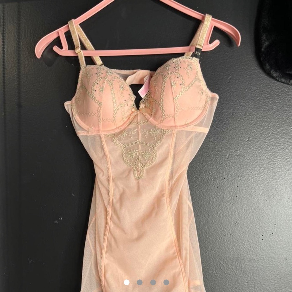 vintage victoria secret top with beautiful gold over the padded breast area!